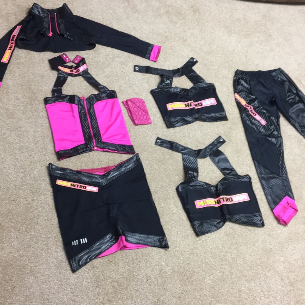 Miss Nitro jam costume
